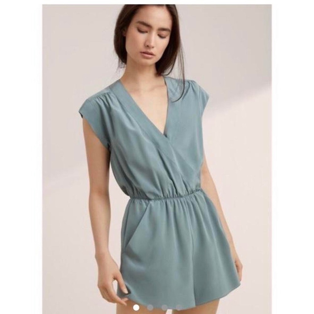 Aritzia Babaton sage Corbett Romper